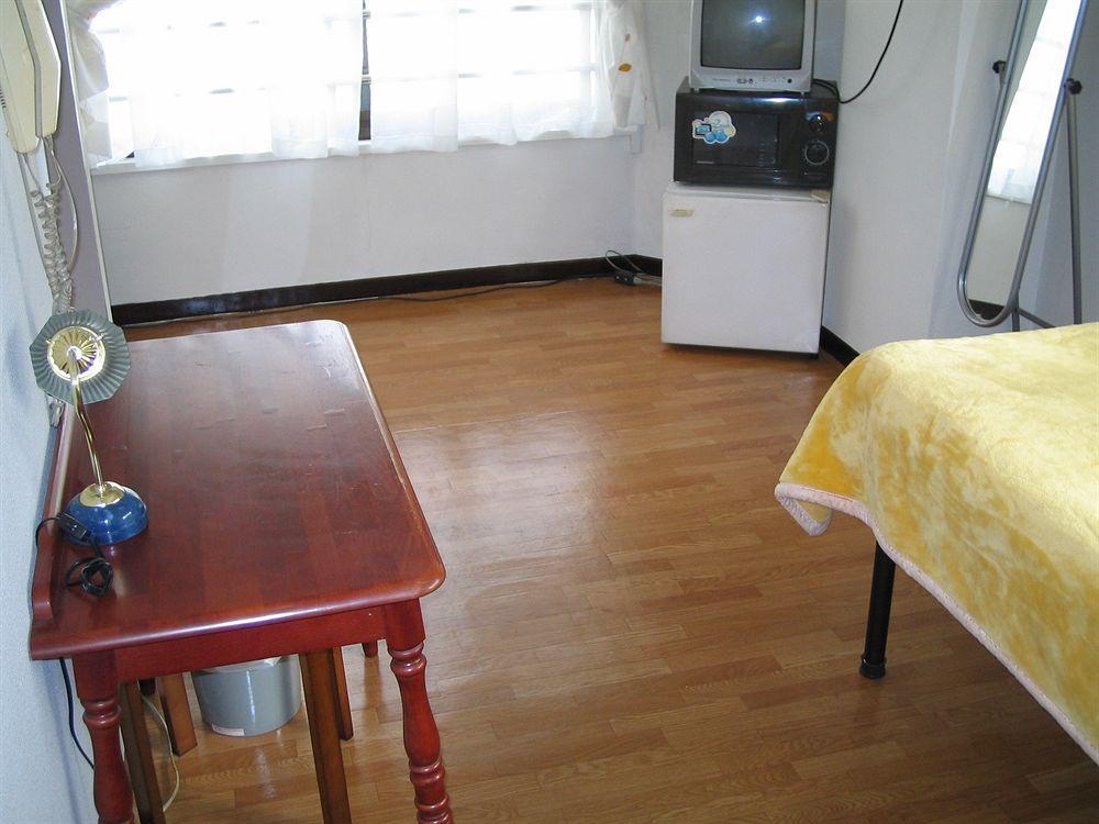 Kurumi Weekly Mansion Токио Экстерьер фото